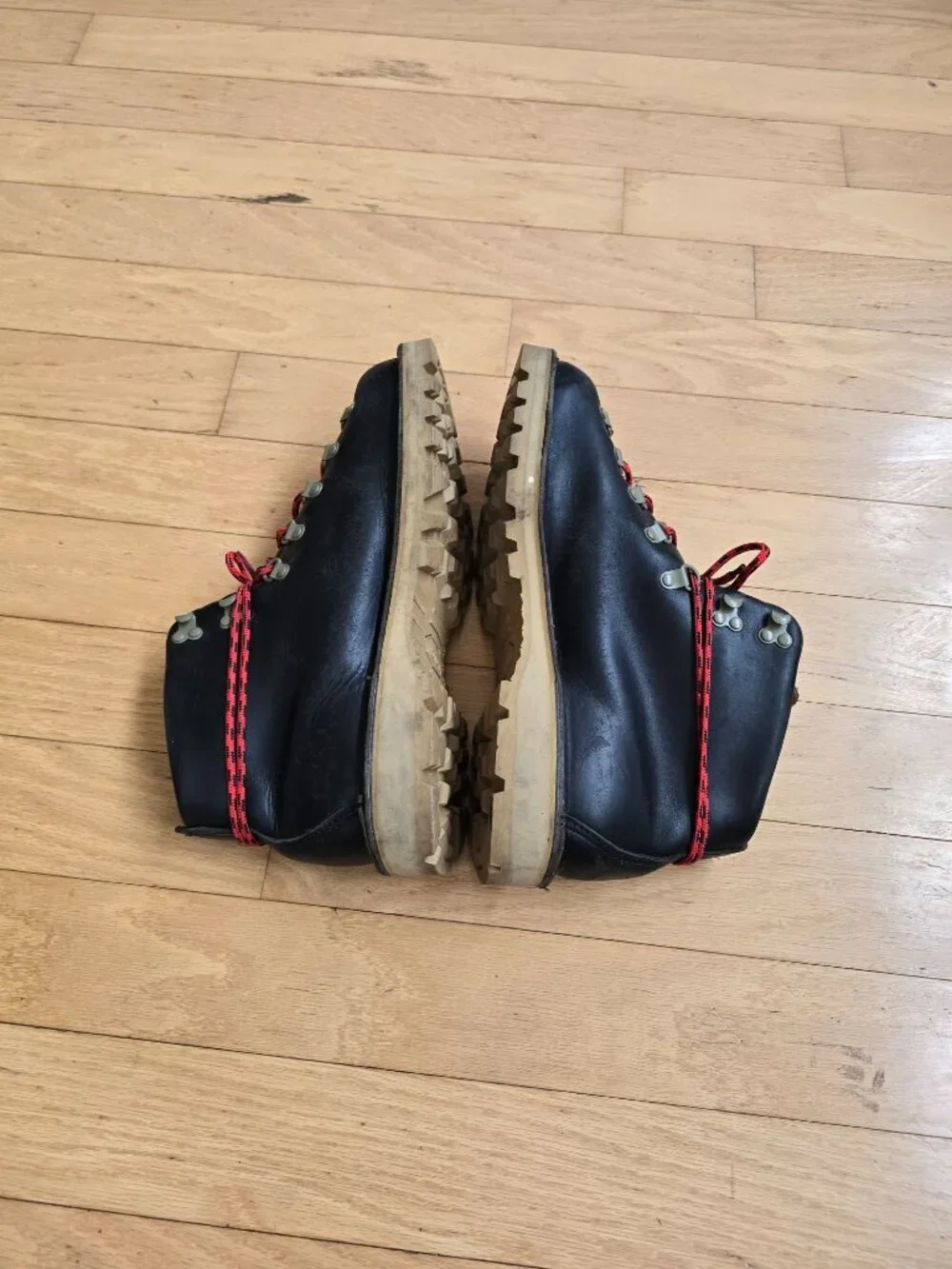 Danner x Topo Designs | Mountain black leather hiking boots | MENS 10